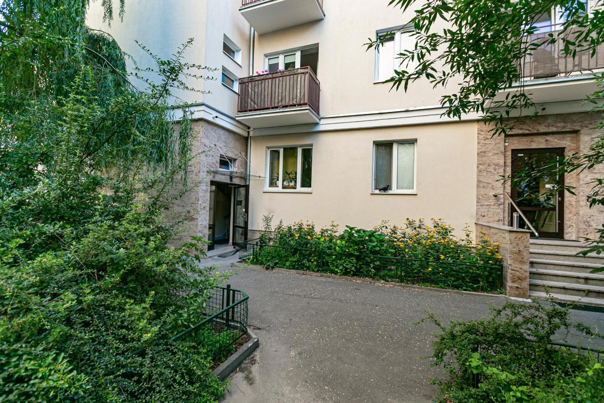 Rakowiecka - Bezplatny Parking - Free Parking - Stacja Metra 500M - Underground Station 500M Better Rental Варшава Экстерьер фото